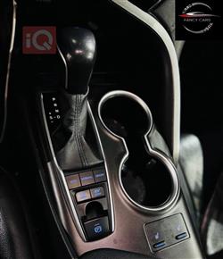 تۆیۆتا کامری